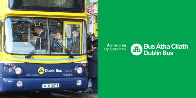 Lógó dátheangach le bheith ar bhusanna Bhaile Átha Cliath as seo amach