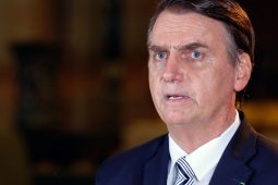 Tá teacht aniar sa daonlathas – téarma príosúin 27 bliain gearrtha ar Bolsonaro 