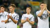 An baol ann go bhfuil sé ródheireanach don Ghearmáin a stíl a athrú agus Ronaldo agus a chairde ag fanacht orthu