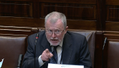 Is trua nach mbíonn an TUI chomh glórach céanna faoin ‘bpribhléid’ a bhí riamh ag cainteoirí Béarla na tíre seo
