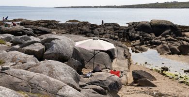 Is maith an scéalaí an aimsir agus drochscéal atá le hinsint aici
