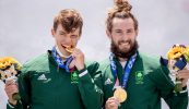 Gaisce déanta ag O’Donovan agus McCarthy agus bonn óir buaite acu d’Éirinn sa rámhaíocht