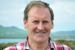 ‘Ní fhaca mé lá bocht ó thaobh cainte, ceoil agus comhluadair’ – an craoltóir Jeaicí Mac Gearailt éirithe as a phost le RnaG