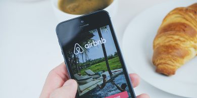 Cead pleanála speisialta mar ‘leigheas’ ar fhadhb na dtithe saoire agus Airbnbs sa Bhreatain Bheag