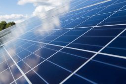 An méid is mó grianfhuinnimh riamh ginte in Éirinn an mhí seo caite – EirGrid