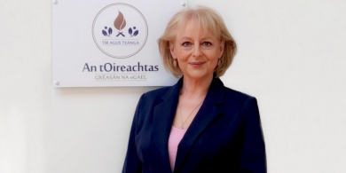 Máirín Nic Dhonnchadha ceaptha ina ceannasaí ar Oireachtas na Gaeilge