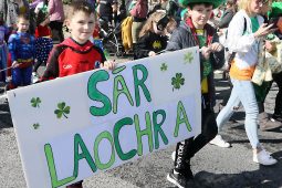 Lá Fhéile Pádraig – gach eolas faoi pharáidí na Gaeltachta