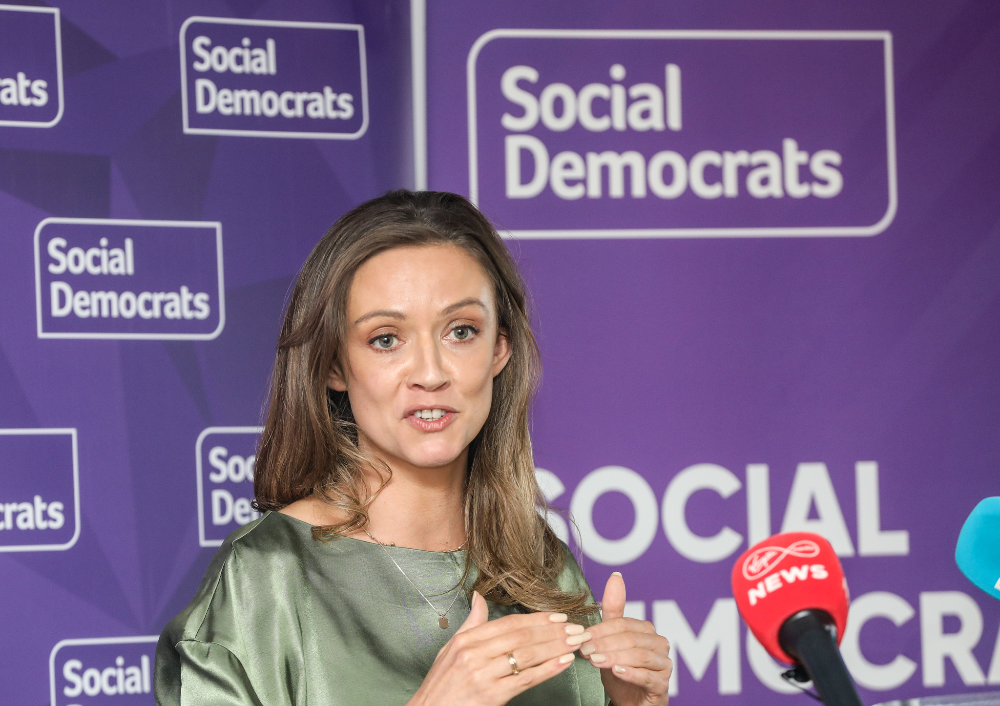 D’fhéadfadh Holly Cairns a bheith ina slánaitheoir, nó d’fhéadfadh sí a suíochán a chailliúint