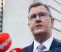 AN CHÚIRT: Cúig bliana déag príosúin gearrtha ar Jeffrey Donaldsan, iarcheannaire an DUP, de bharr mí-úsáid ghnéis ar leanaí
