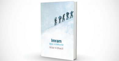 Leabhar Gaeilge na Bliana ag na Irish Book Awards buaite ag Róise Ní Bhaoill