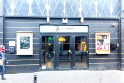 Straitéis nua le cur le chéile don Taibhdhearc agus comhairle mhuintir na Gaeltachta á lorg – cathaoirleach nua