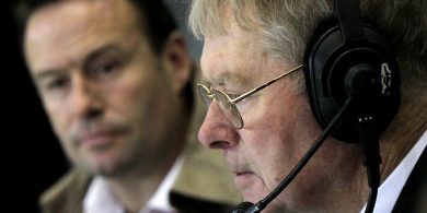Nach mór ar a chompord a bheadh Micheál Ó Muircheartaigh i bPáirc an Chrócaigh inniu