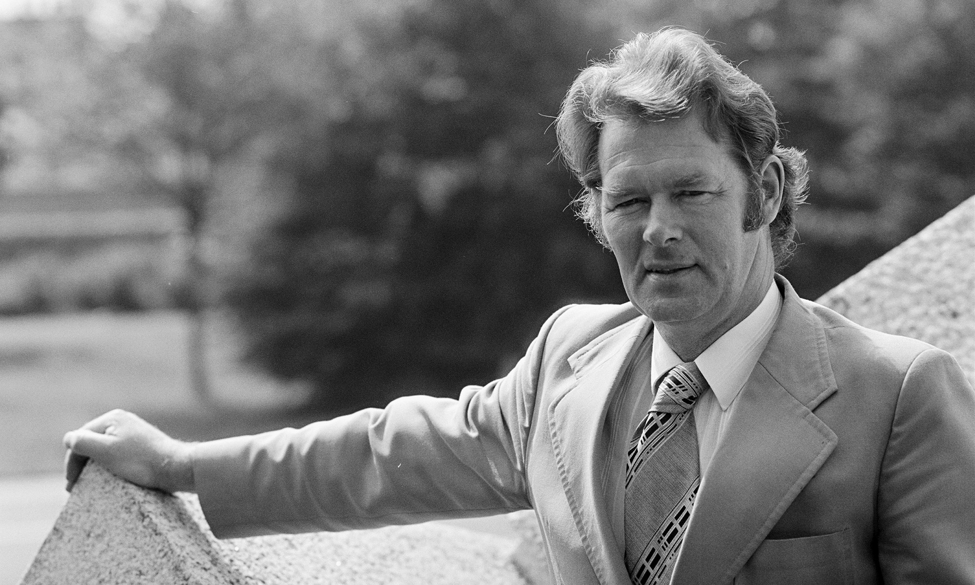 ‘Dá mhéid ár mórtas as Mícheál, is ea is mó ár mbrón ar a bhás’ – ómós léirithe do Mhícheál Ó Muircheartaigh