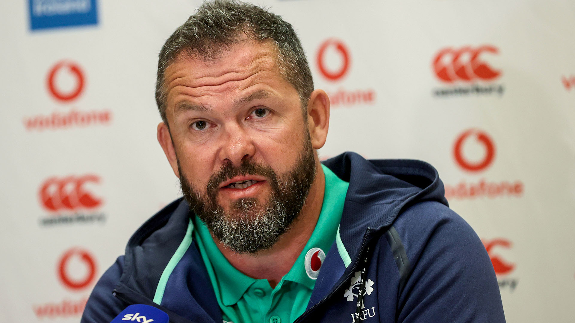 Andy Farrell ag iarraidh freastal ar dhá dhúshlán san Afraic Theas