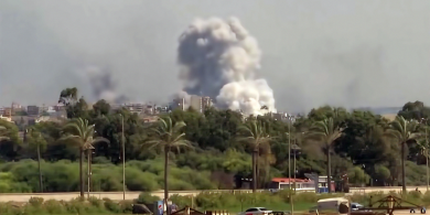 Bliain ó thús an chogaidh in Gaza, níor éirigh le hIosrael Hamas a scrios, ach is ar Hezbolladh atá a n-aird anois