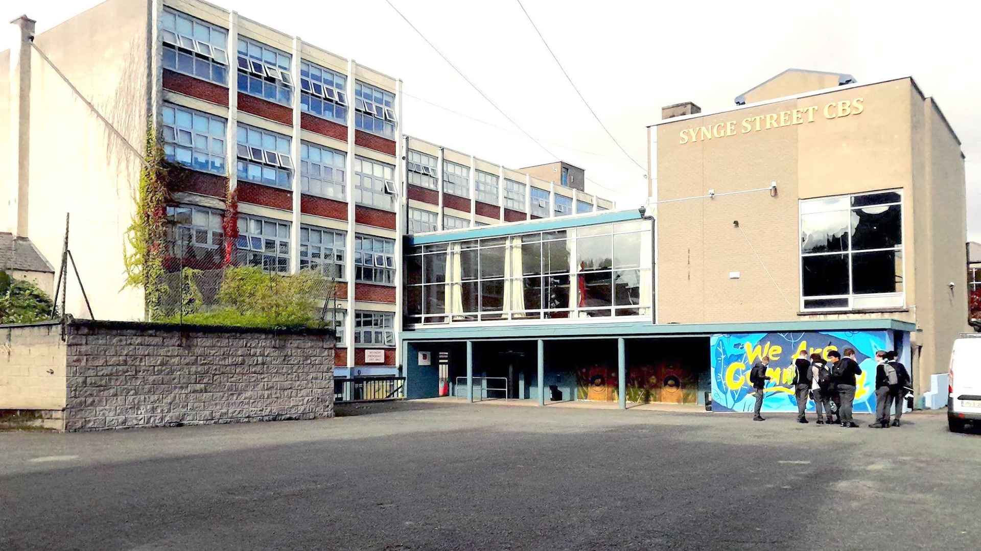 Scoil lán-Ghaeilge le déanamh de scoil Bhéarla i gcathair Bhaile Átha Cliath