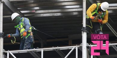 Gealltanais tugtha ag na páirtithe go léir faoi thithíocht sa Ghaeltacht agus cás na Gaeilge sa chóras oideachais 