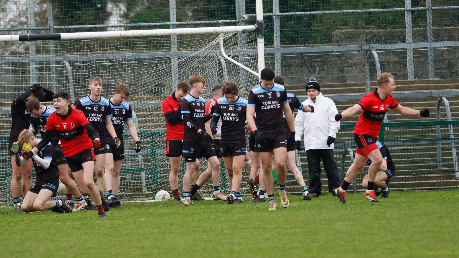 ‘Brionglóid a bhí ann agus tá an aisling á fíorú anois’ – An Cheathrú Rua ag triall ar Pháirc an Chrócaigh agus cluiche ceannais na hÉireann 