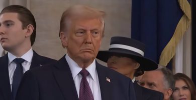 An bhfuil Trump as a mheabhair nó an bhfuil plean éigin aige?