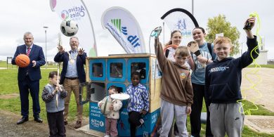 GNÉ-ALT FÓGRAÍOCHTA: Tugann BoxUp agus Fóillíocht go Dún Laoghaire-Ráth an Dúin