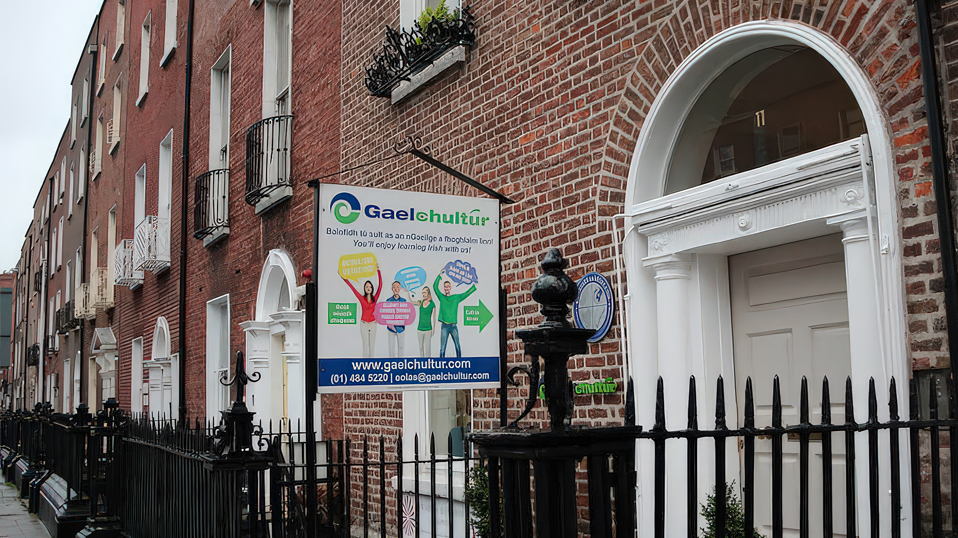 Roz Purcell agus Bernard Dunne cláraithe do ranganna Gaeilge