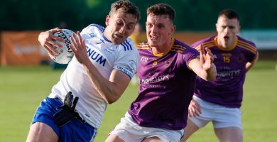 Deireadh seachtaine cois trá romhainn agus Comórtas Peile na Gaeltachta ag filleadh ar Chill Charthaigh