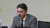 ‘Tabhair buntáiste do mhic léinn a dhéanann cúrsa Gaeilge breise mar chuid dá gcéim’