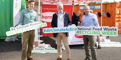 GNÉ-ALT FÓGRAÍOCHTA: Tabhartas in Aisce Múirín ag Spreagadh Cleachtais Inbhuanaithe agus ag Cur Luach Fuílleach Bia Chun Cinn