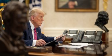 An deis is fearr ag Trump a chlár oibre a chur i bhfeidhm fós roimhe