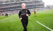 Stádas rogha na n-údar tuillte ag Dún na nGall ach ní chuirfidh sé as don Mhí