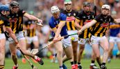 Tábhacht na gcúl léirithe ag Corcaigh agus Tiobraid Árann ar a mbealach chuig cluiche ceannais na hÉireann