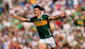 David Clifford ina rí ag Ciarraí arís agus Tír Eoghain curtha go tóin poill