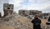 ‘Tá gorta ag tarlú os comhair ár gcuid súl’ – éileamh idirnáisiúnta déanta ar Iosrael cúnamh daonnúil a ligean isteach go Gaza