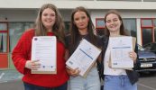 GAILEARAÍ: Scoláirí Scoil Chuimsitheach Chiaráin na Ceathrún Rua breá sásta lena gcuid torthaí Ardteiste