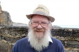 Leagan Béarla den leabhar ‘Curaigh na hÉireann’ seolta i nGaoth Sáile