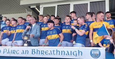 Bua mór d’iománaithe na Rinne, idir mhaith agus olc ag foirne Chorca Dhuibhne agus cleas Chonamara ag dul go maith