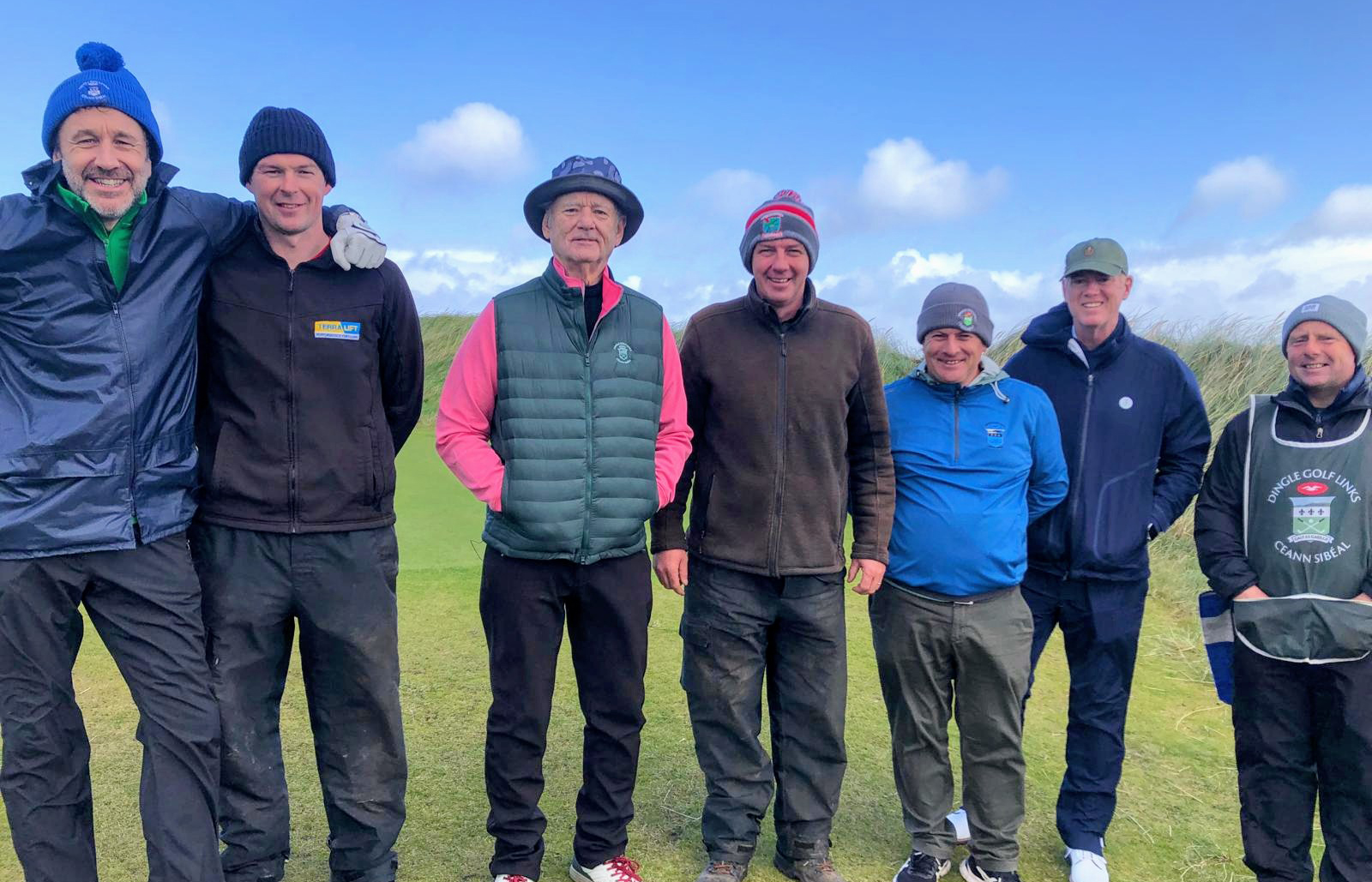 COLÚN NUA: Gaeilgeoirí ag titim ón spéir, An Trumpach ag Corn Ryder agus Bill Murray sa Ghaeltacht