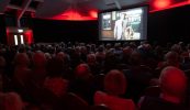 Slua meallta agus suim múscailte ag Féile John Ford