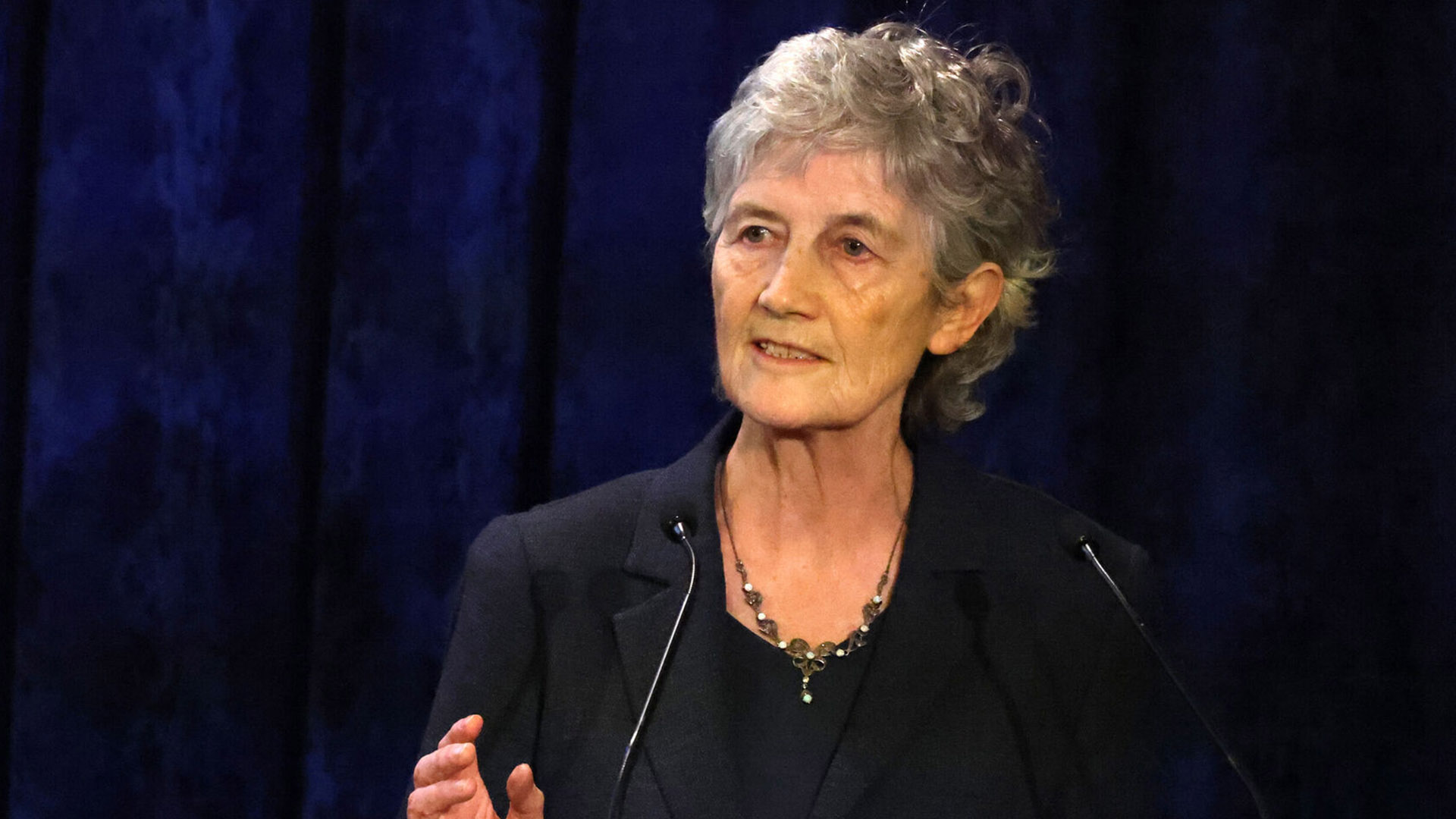 Cé hí Catherine Connolly an 10ú huachtarán ar Éirinn?