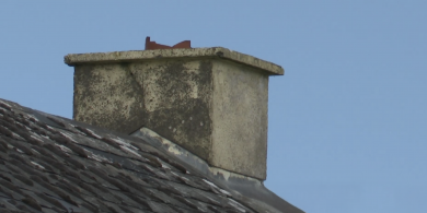 ‘Deireadh ré na Gaeltachta ag bagairt, sin an fhadhb nach dtuigeann an Rialtas’