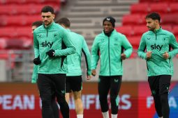 Uair na cinniúna do na hÉireannaigh agus bua de dhíth i mBúdaipeist