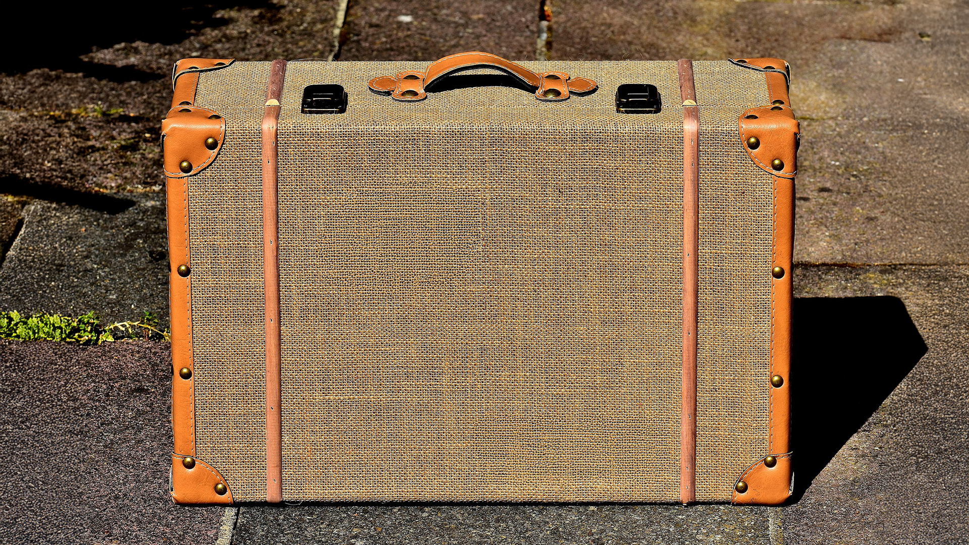 Cá háit a gcónódh scríbhneoir? Fan go fóill…