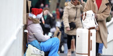 Táimid ar fad sna jabanna míchearta…