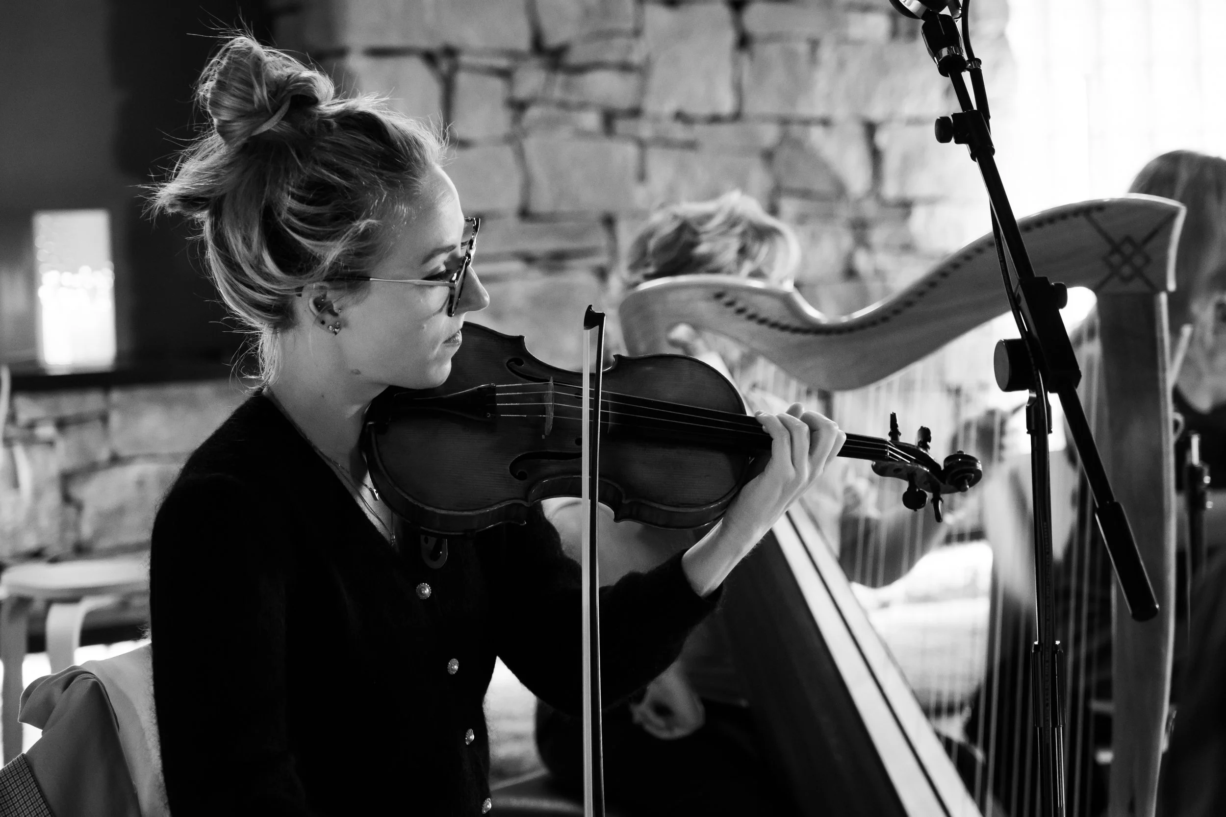 ‘Bóthar na smaointe’ – seó a bhí mar a bheadh splanc thintrí agus a d’fhág i mo staic mé