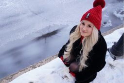 Ainm Gaeilge tugtha ag eolaithe ar ghné de ghealach oighreata de chuid Iúpatair