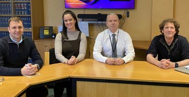 Gníomh ‘práinneach’ á lorg ón Státrúnaí chun cumhachtaí a thabhairt don Choimisinéir Gaeilge