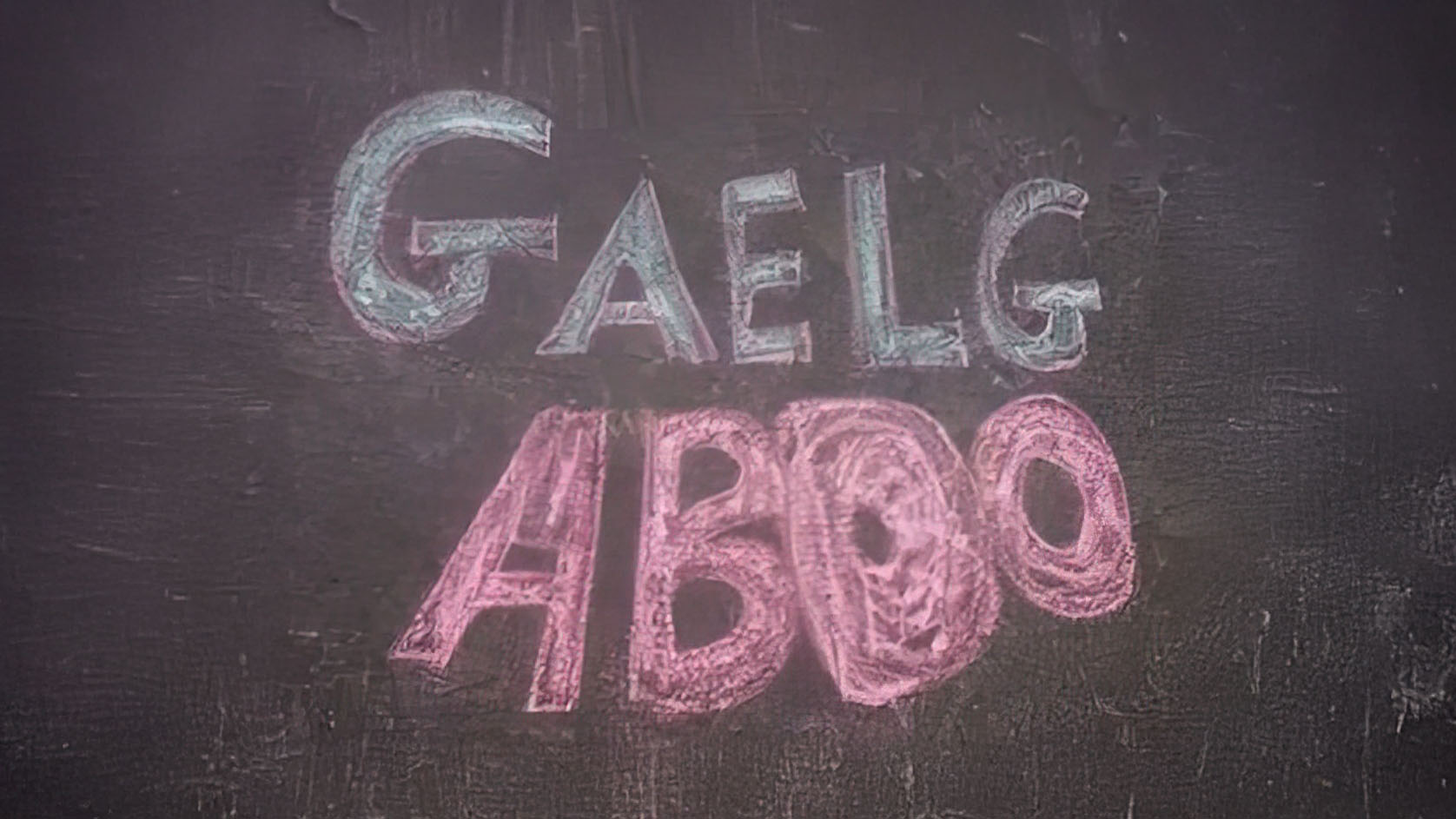  ‘Bliain na Manainnise’ faoi lán seoil i Manainn