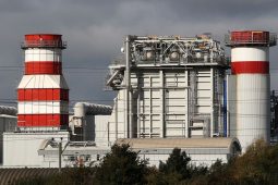 An féidir breis cumhachta a sholáthar d’ionaid stórála faisnéise gan cur isteach ar riachtanais eile?