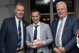 GAILEARAÍ: Oíche mhór ag muintir na Gaeltachta agus boinn chraobh na hÉireann bronnta ar a ngaiscígh caide