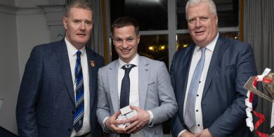 GAILEARAÍ: Oíche mhór ag muintir na Gaeltachta agus boinn chraobh na hÉireann bronnta ar a ngaiscígh caide